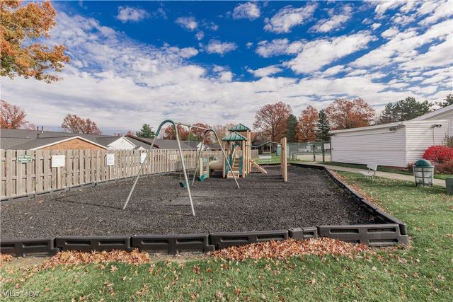 5551 Ivy Court, Willoughby, OH 44094