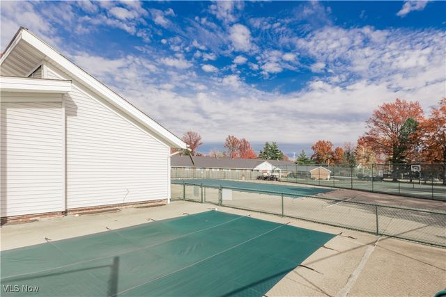 5551 Ivy Court, Willoughby, OH 44094