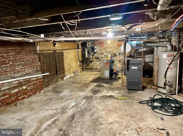 405 LAWRENCE ST, Burlington, NJ 08016