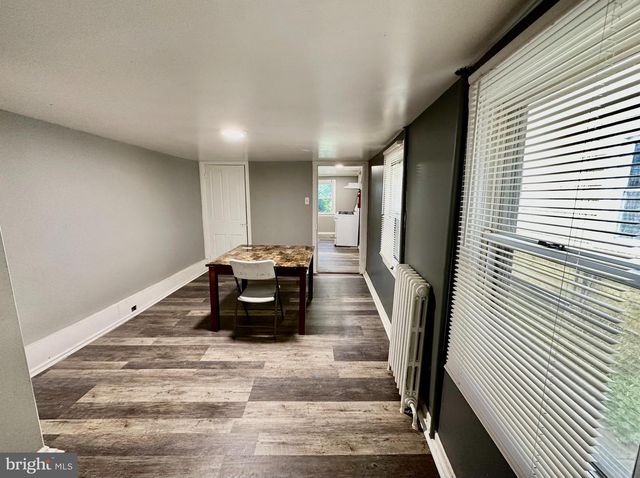 405 LAWRENCE ST, Burlington, NJ 08016