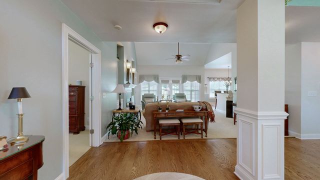 213 James Matthew Ln, Mount Juliet, TN 37122
