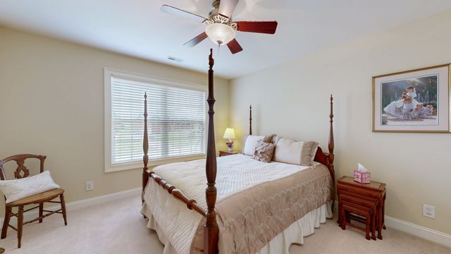 213 James Matthew Ln, Mount Juliet, TN 37122