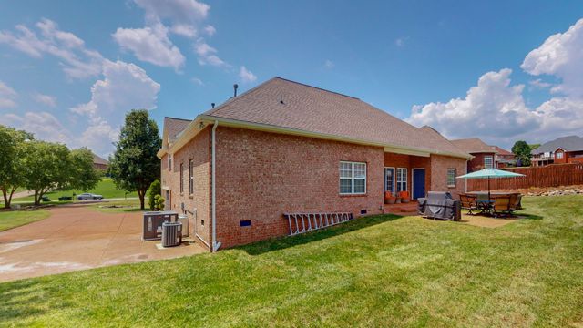 213 James Matthew Ln, Mount Juliet, TN 37122