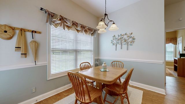 213 James Matthew Ln, Mount Juliet, TN 37122