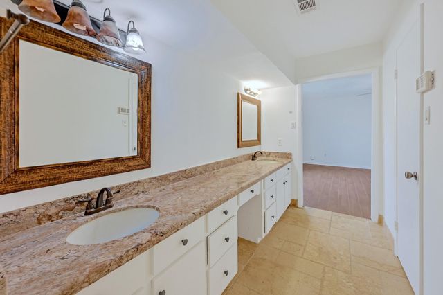 20031 Sunny Shores Drive, Humble, TX 77346
