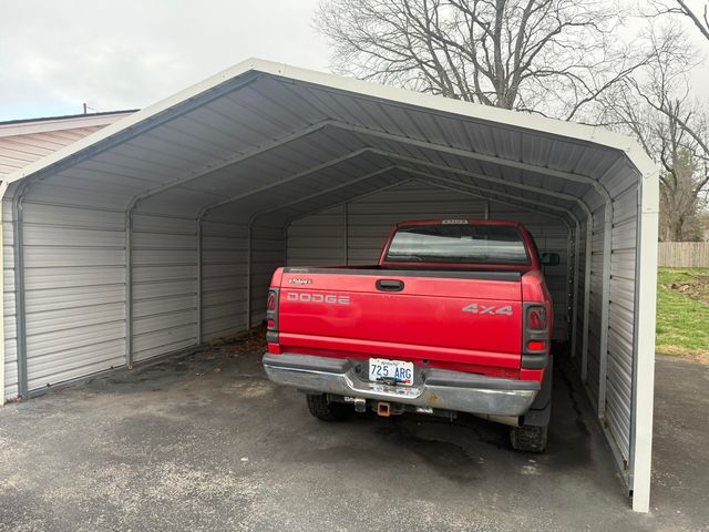 2225 Old Boonesboro Road, Winchester, KY 40391