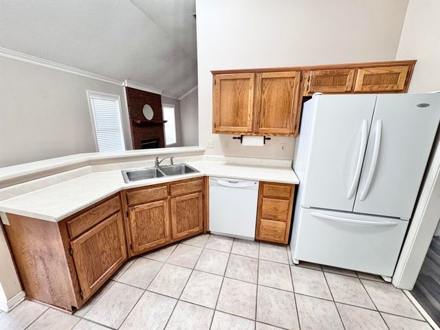 6700 DAWNHILL RD, Bartlett, TN 38135