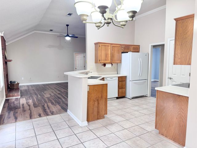 6700 DAWNHILL RD, Bartlett, TN 38135