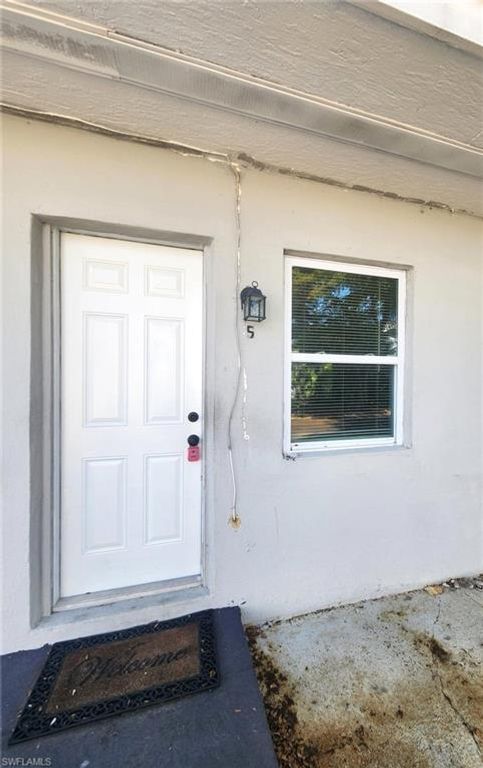 2996 Francis AVE 5, Naples, FL 34112