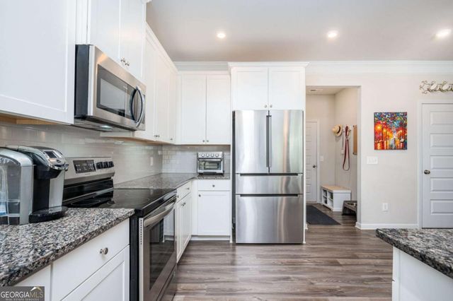 702 Owens Circle, Canton, GA 30115