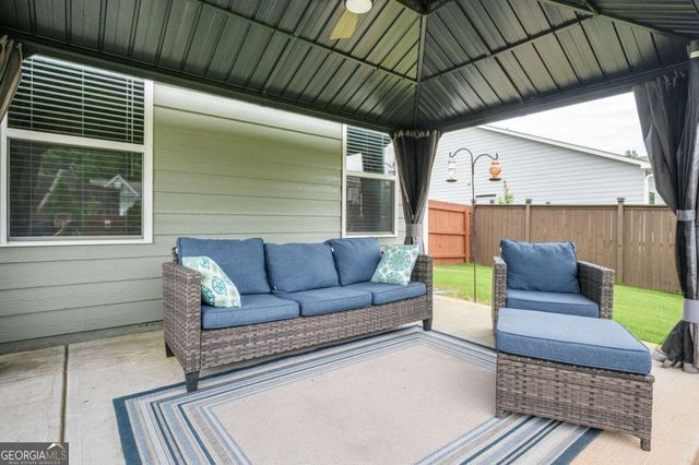 702 Owens Circle, Canton, GA 30115