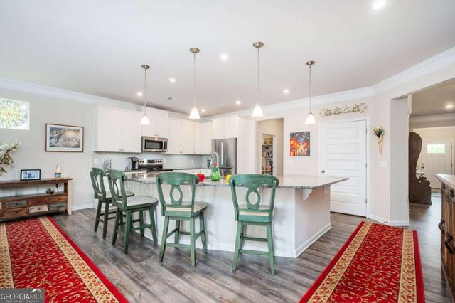 702 Owens Circle, Canton, GA 30115