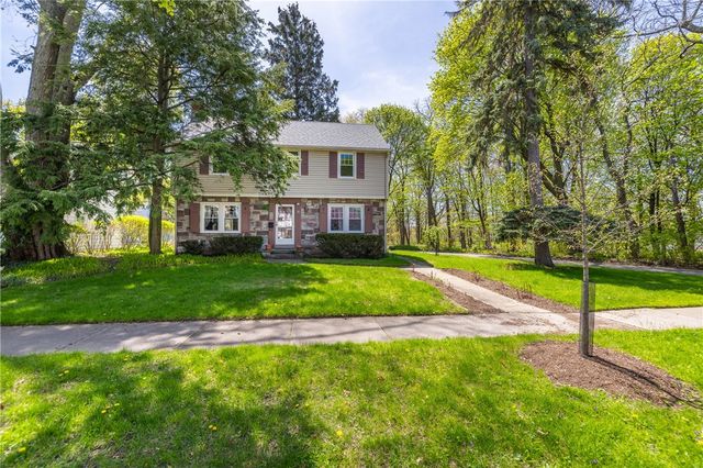 11 Covington Road, Irondequoit, NY 14617