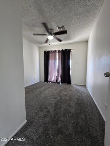 2211 W PECAN Road, Phoenix, AZ 85041