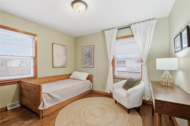 927 W 78th Street, Kansas City, MO 64114