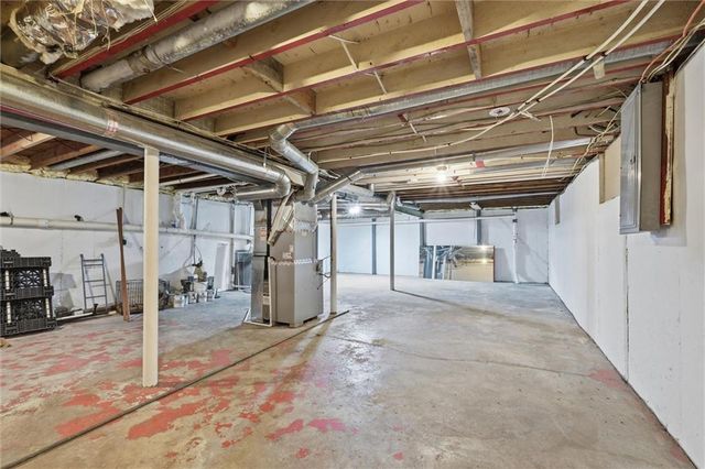 927 W 78th Street, Kansas City, MO 64114