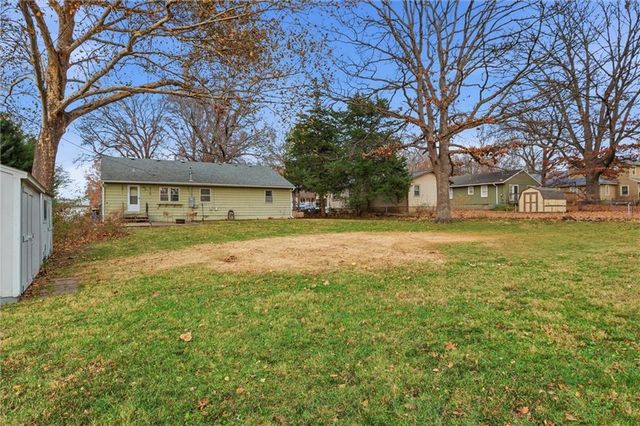 927 W 78th Street, Kansas City, MO 64114