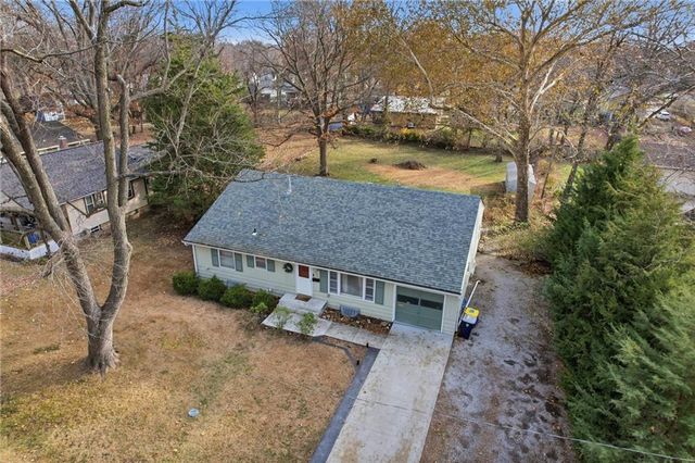 927 W 78th Street, Kansas City, MO 64114