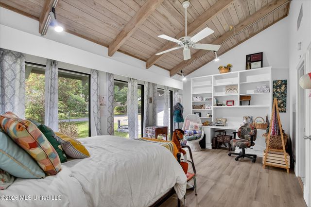 5516 Alakoko Drive, Diamondhead, MS 39525