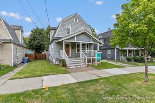1103 Fountain Street NE, Grand Rapids, MI 49503