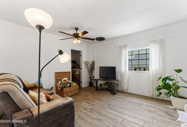 5225 Apache Trail, Las Cruces, NM 88012