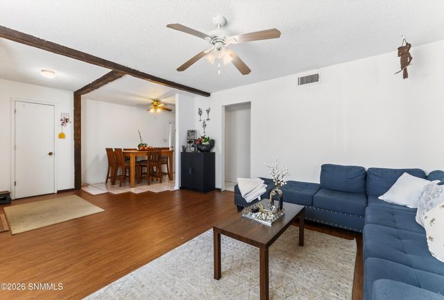 5225 Apache Trail, Las Cruces, NM 88012