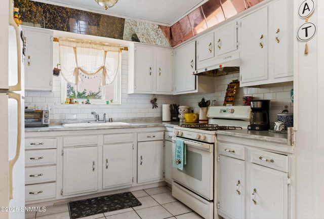 5225 Apache Trail, Las Cruces, NM 88012