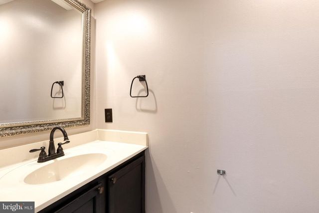 684 LIONS GATE LN, Odenton, MD 21113