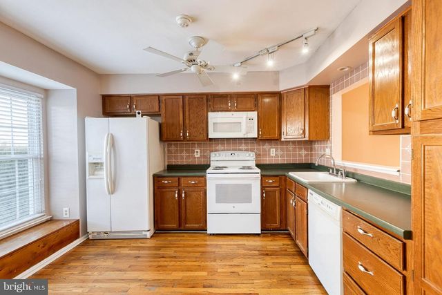 684 LIONS GATE LN, Odenton, MD 21113