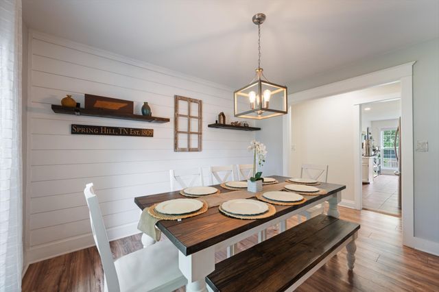 2031 Spring Meadow Cir, Spring Hill, TN 37174