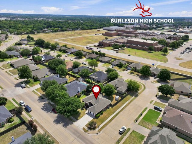 1121 SW Hillside Drive, Burleson, TX 76028