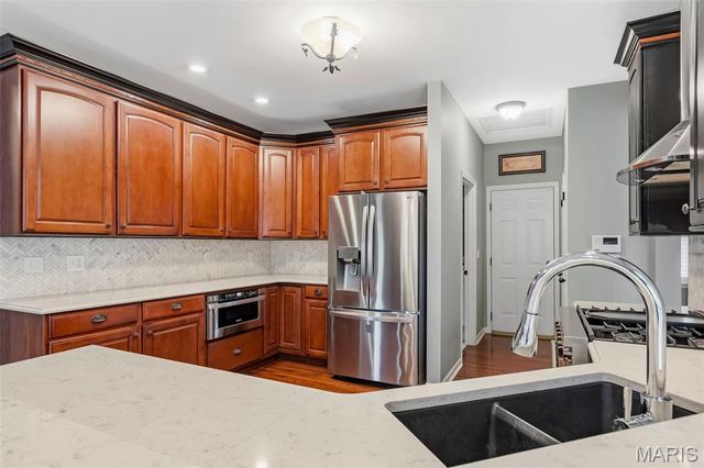 1817 Majestic Oaks Drive, Wentzville, MO 63385