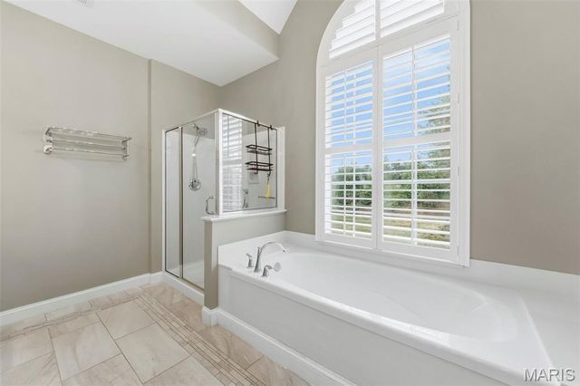 1817 Majestic Oaks Drive, Wentzville, MO 63385
