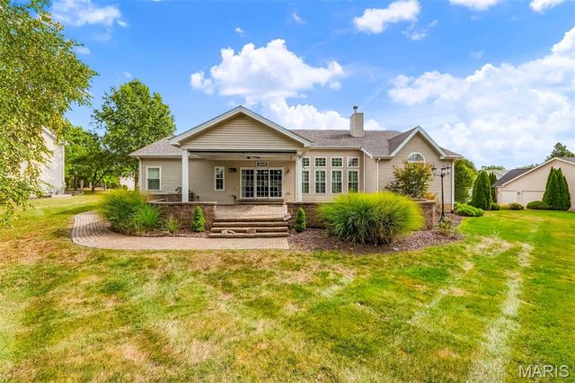 1817 Majestic Oaks Drive, Wentzville, MO 63385