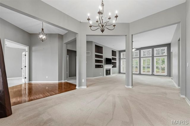 1817 Majestic Oaks Drive, Wentzville, MO 63385