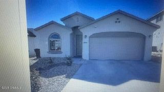 1136 Water Garden Avenue, Sunland Park, NM 88063