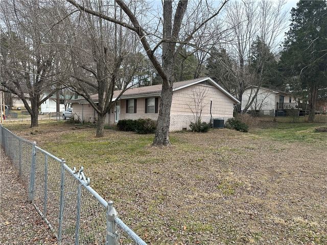 101 Buffalo Street, Jasper, AR 72641