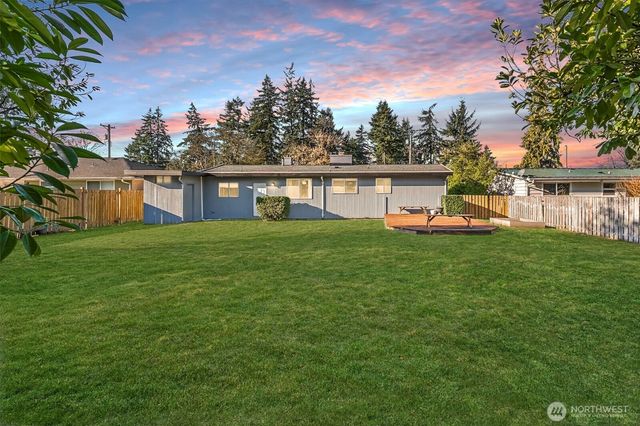 8809 Meadow Road SW, Lakewood, WA 98499