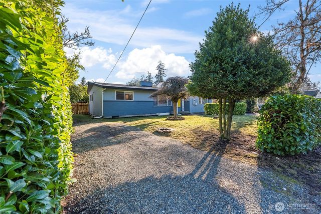8809 Meadow Road SW, Lakewood, WA 98499