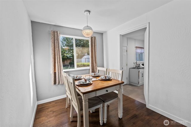 8809 Meadow Road SW, Lakewood, WA 98499