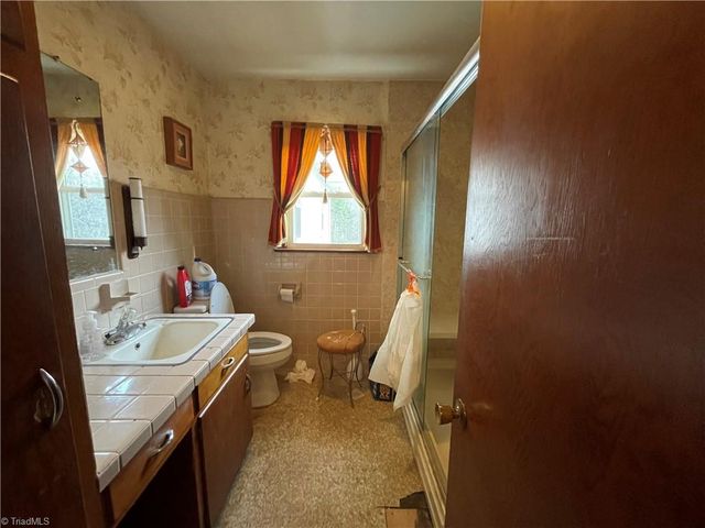 838 NC Highway 65, Reidsville, NC 27320