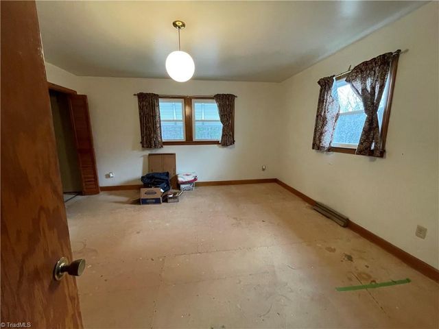 838 NC Highway 65, Reidsville, NC 27320