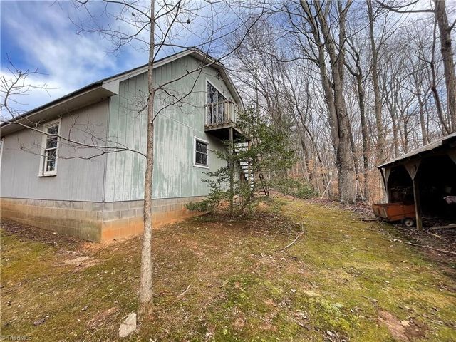 838 NC Highway 65, Reidsville, NC 27320