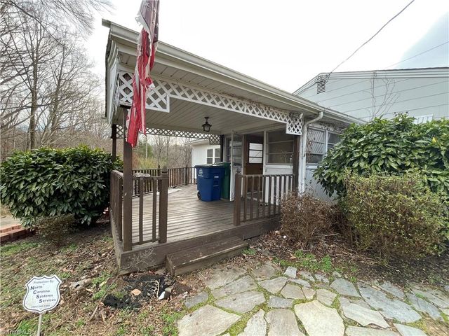 838 NC Highway 65, Reidsville, NC 27320