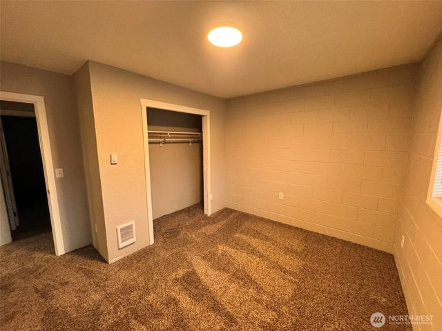 124 Mitchell Street, Sumas, WA 98295