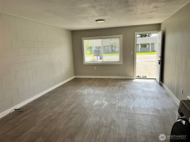 124 Mitchell Street, Sumas, WA 98295