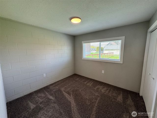 124 Mitchell Street, Sumas, WA 98295