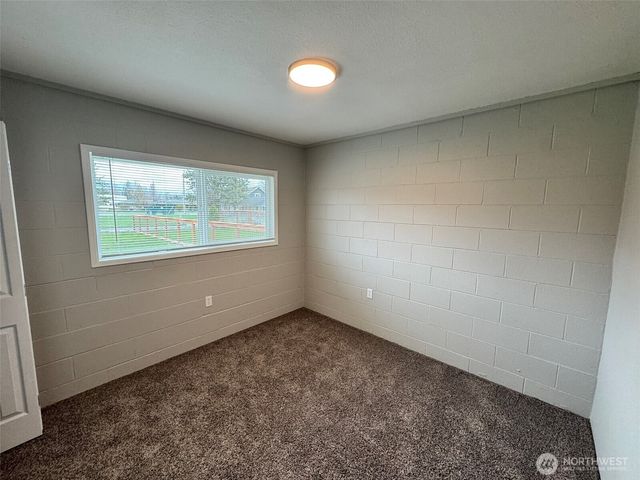 124 Mitchell Street, Sumas, WA 98295
