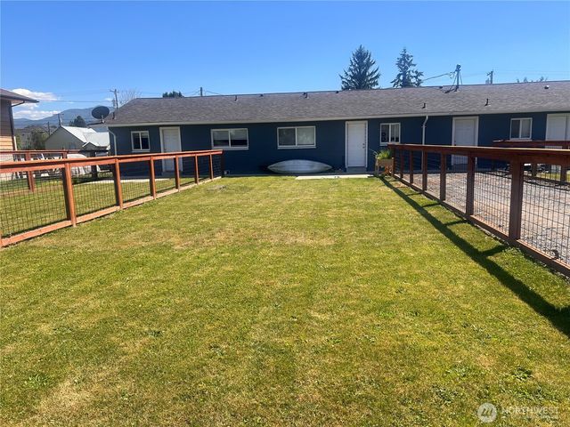 124 Mitchell Street, Sumas, WA 98295