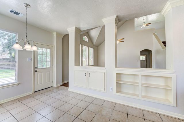 8510 Nashwood Court, Houston, TX 77040